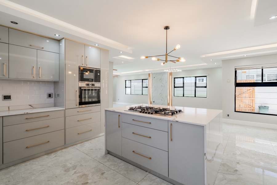 3 Bedroom Property for Sale in Rondebosch Park Estate Western Cape